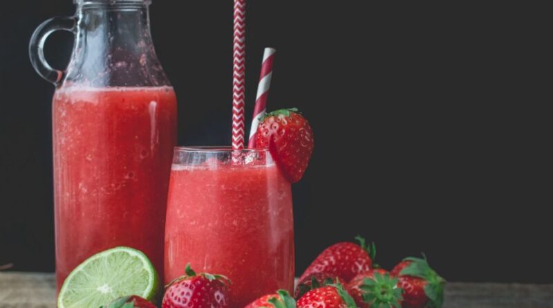 Making Strawberry Juice . At Home Step By Step. How to make Strawberry Juice.