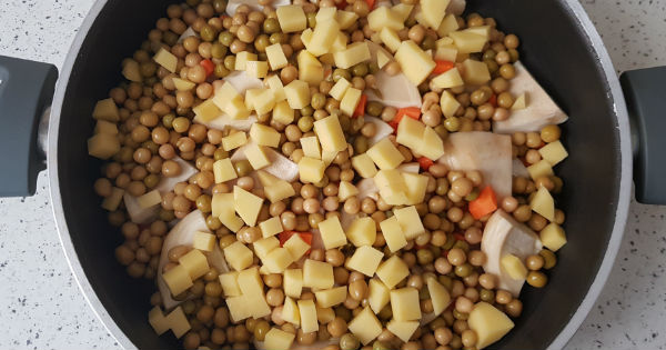 Peas with Artichoke Meal Recipe